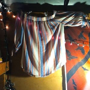 By & By med off shoulder top